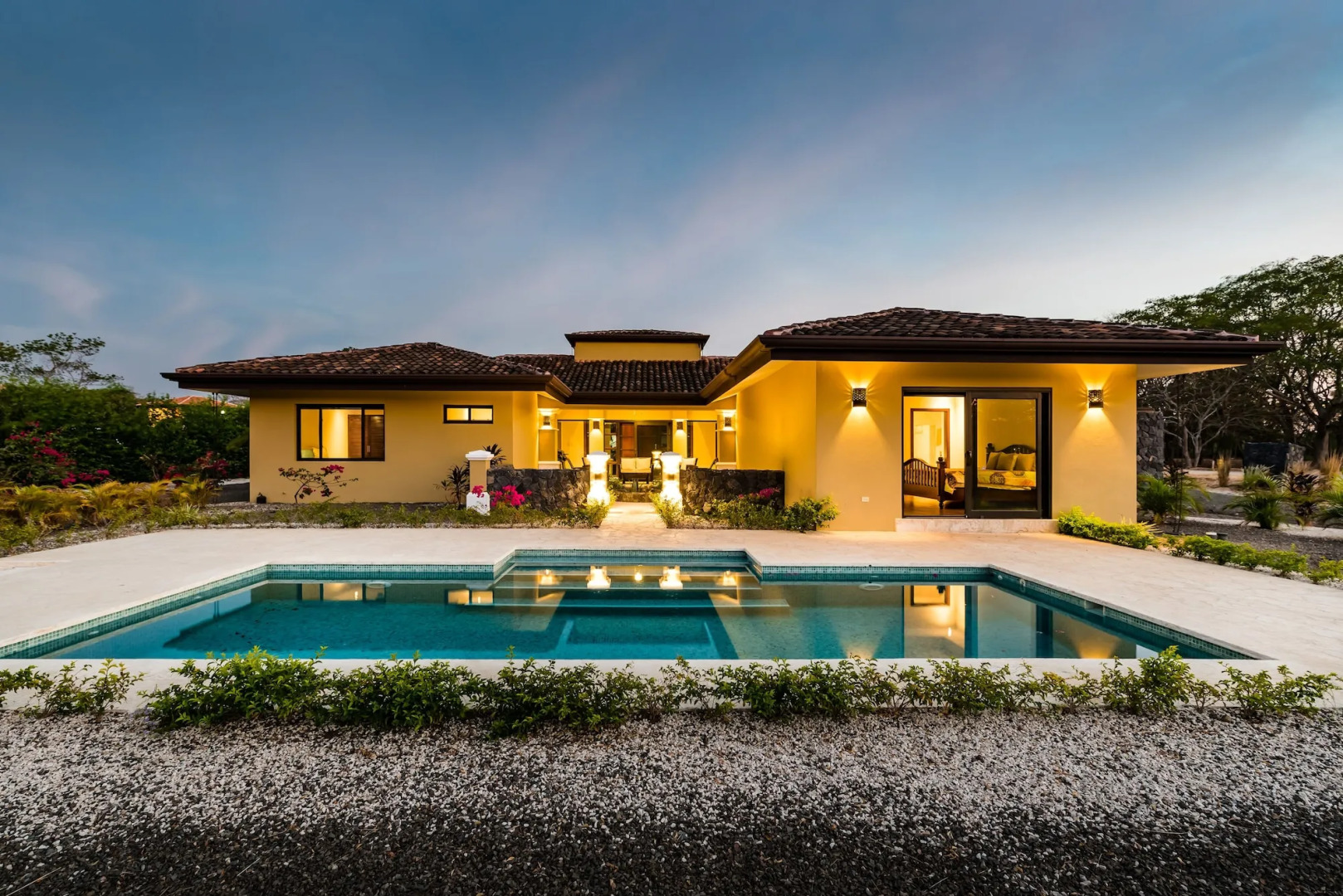 Luxury Vacation Rentals At Hacienda Pinilla