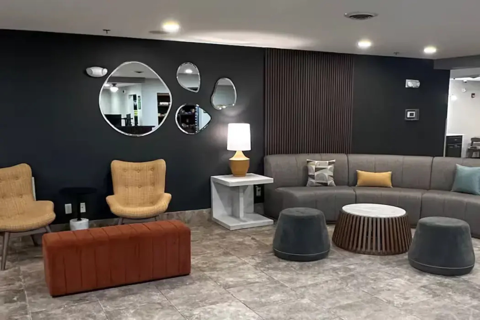 Highland Suites Minot