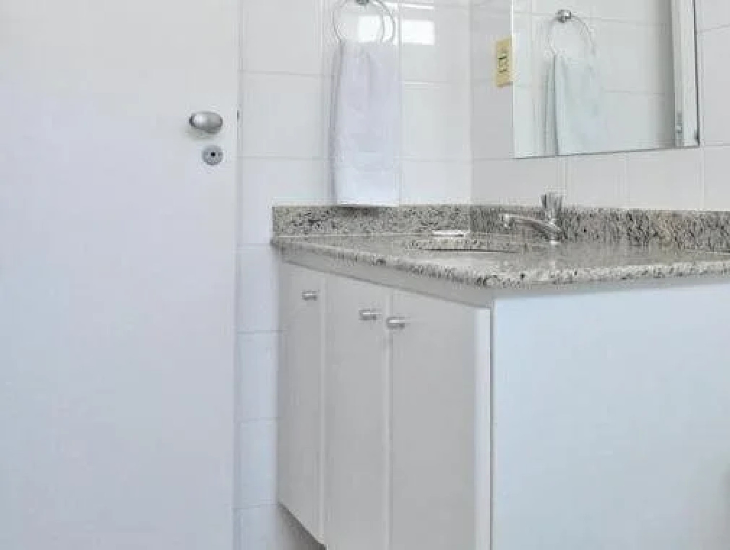 Hotel Tennessee Flat Ltda