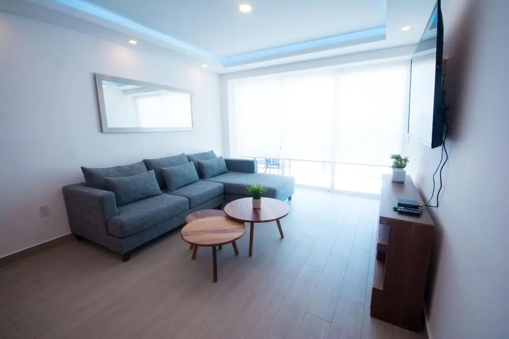 Real View Towers E703 by Casago