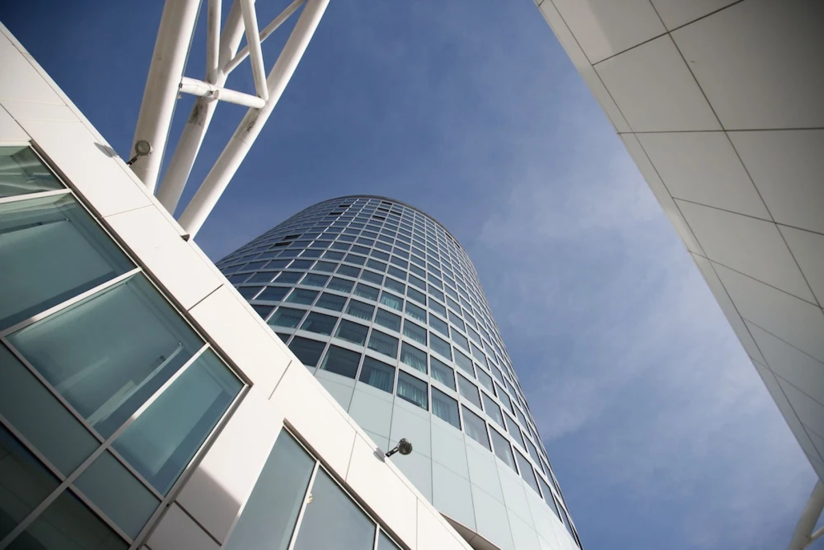 Staying Cool At Rotunda, Birmingham - Serviced Apartments