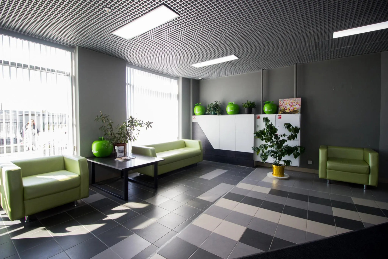 Jet life на улице Железнодорожная