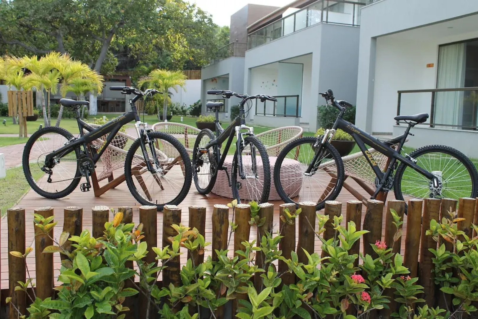 Imbassaí Apartments