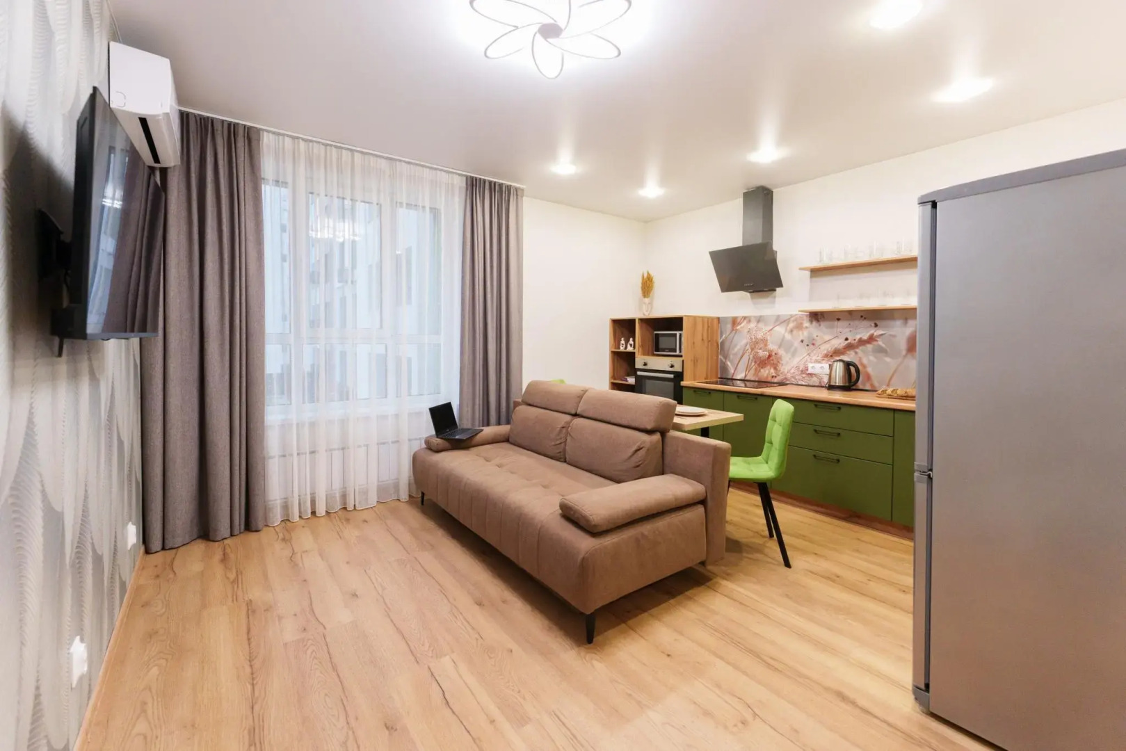 KluchnikOFF (КлючникОФФ) на проспекте Масленникова