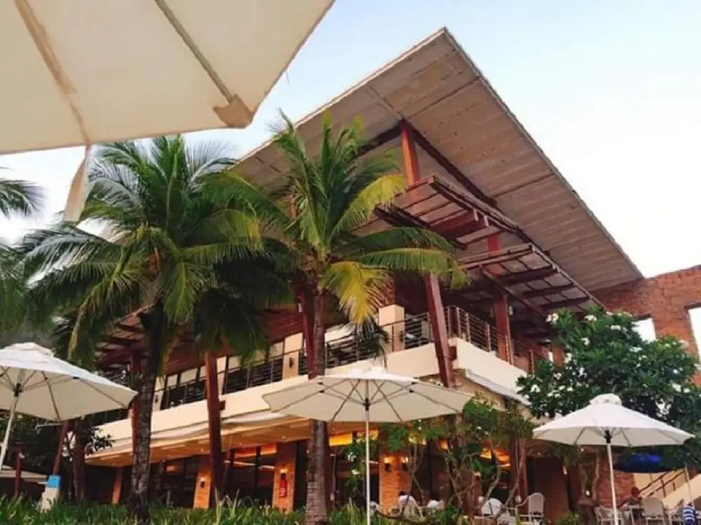 Hamilo Coast Pico Condotel