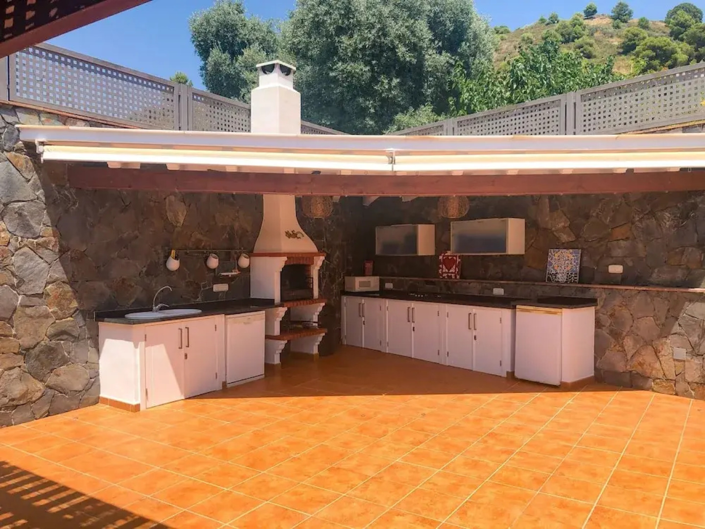 Los Nisperos de Paco