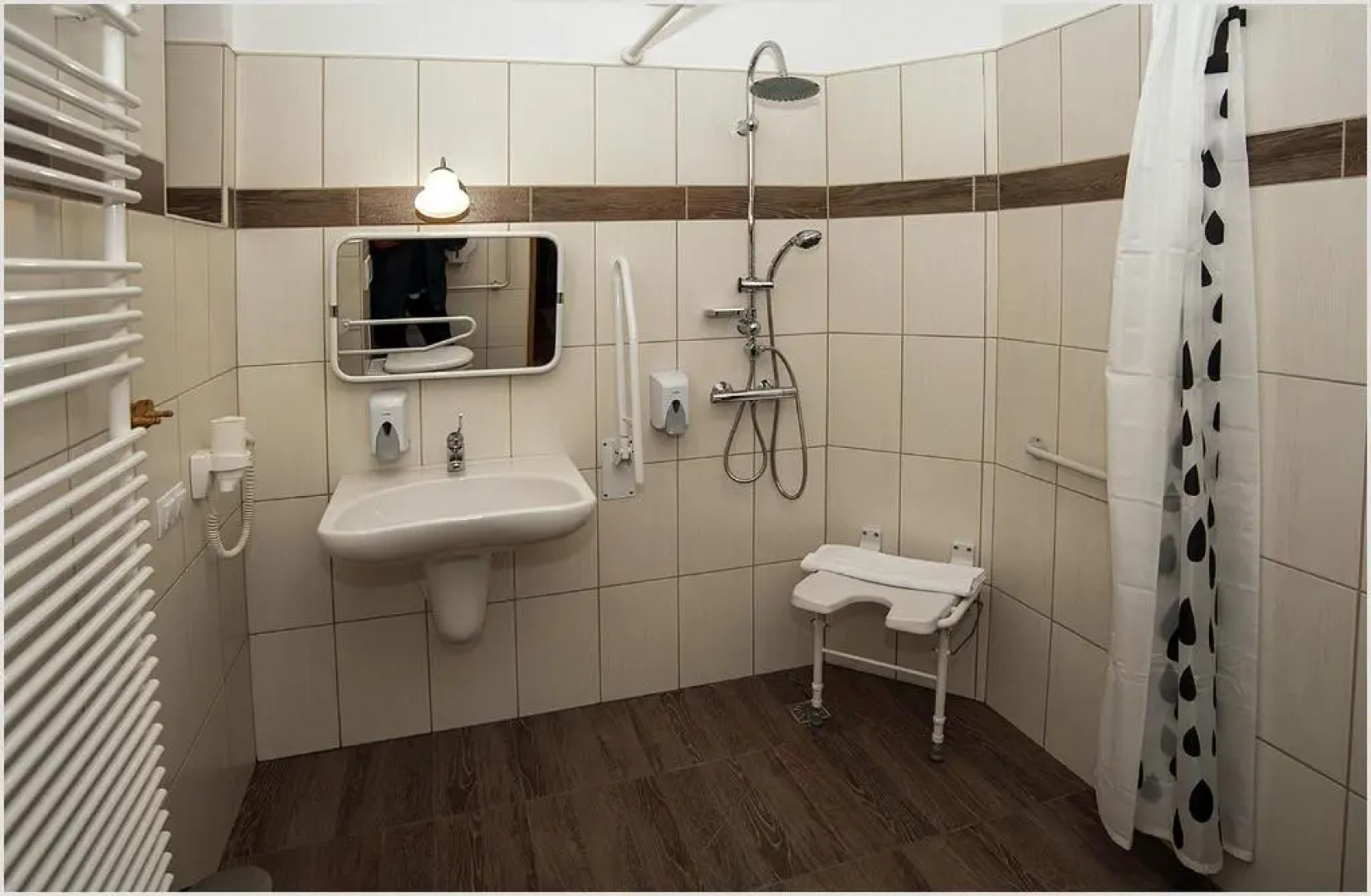 Szent Gellért Borház és Vendégfogadó