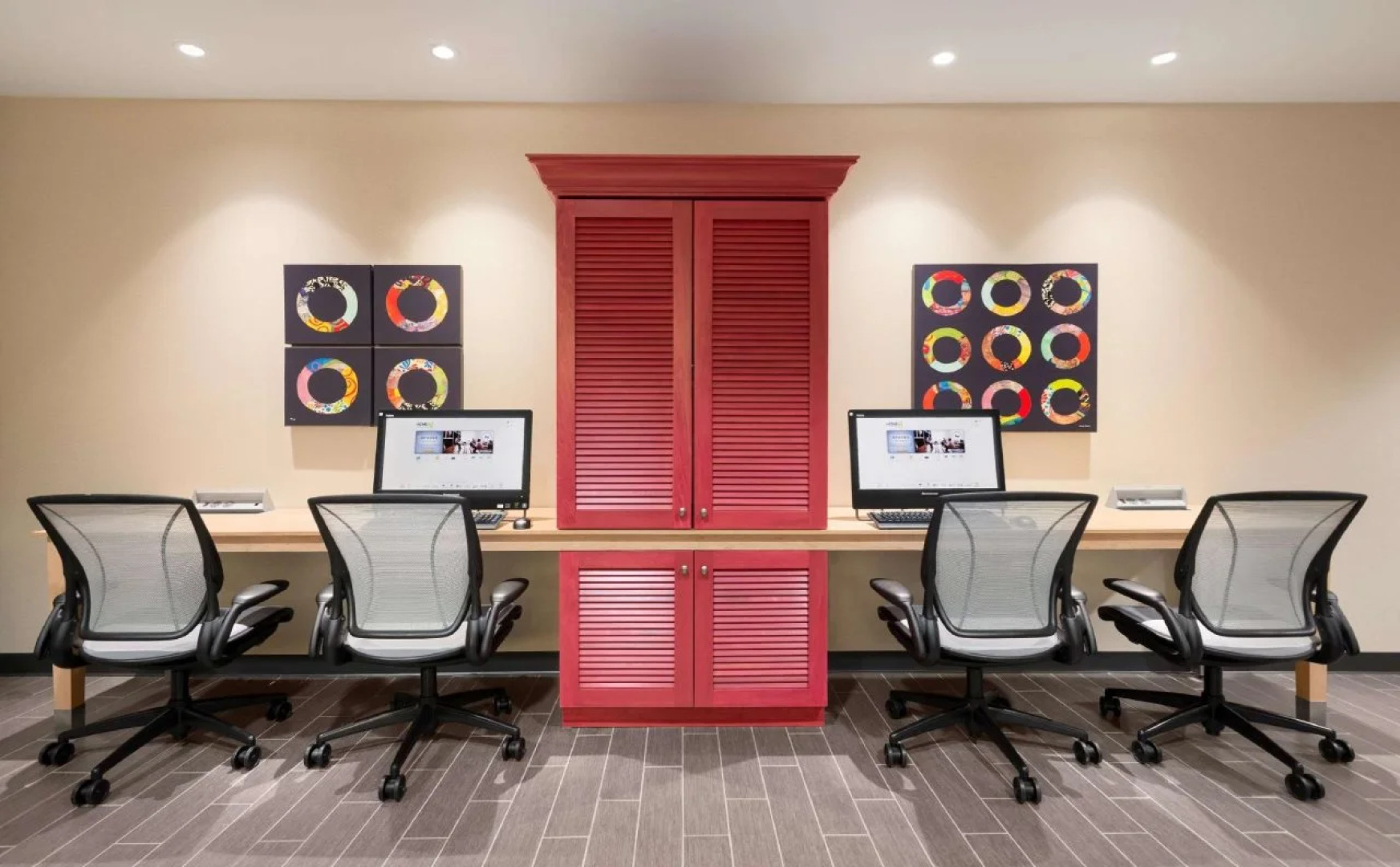 Home2 Suites by Hilton St. Louis/Forest Park