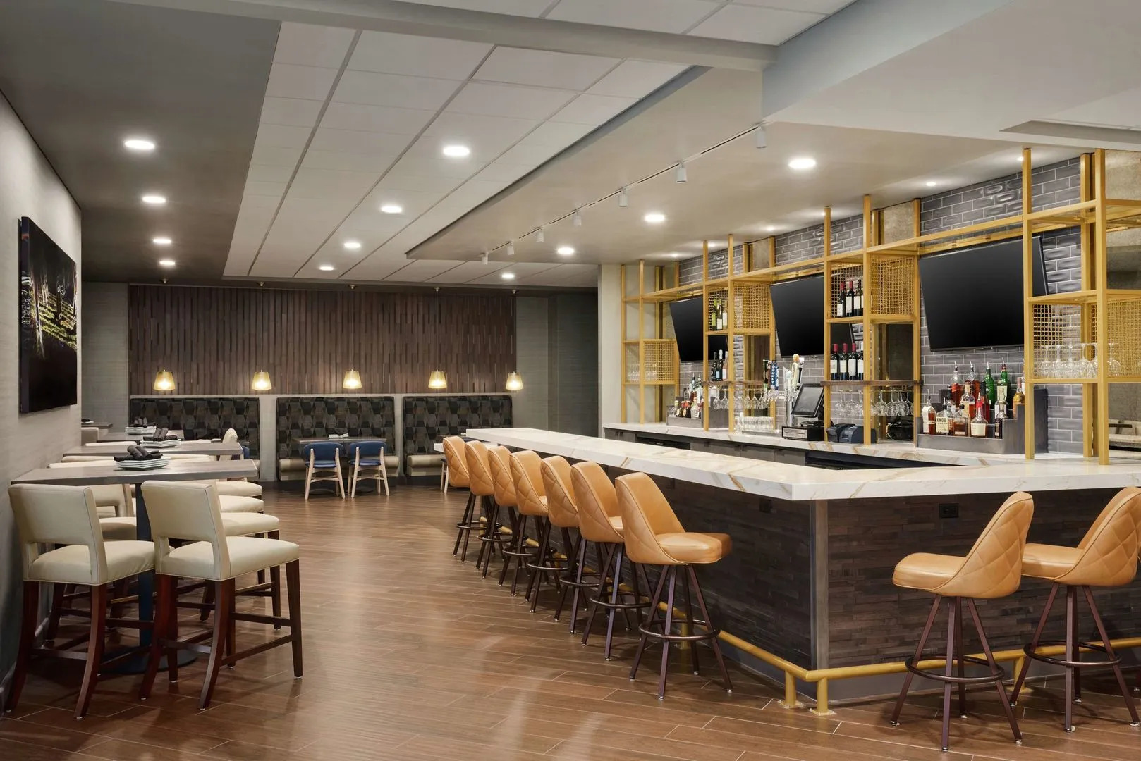 DoubleTree by Hilton St. Paul East