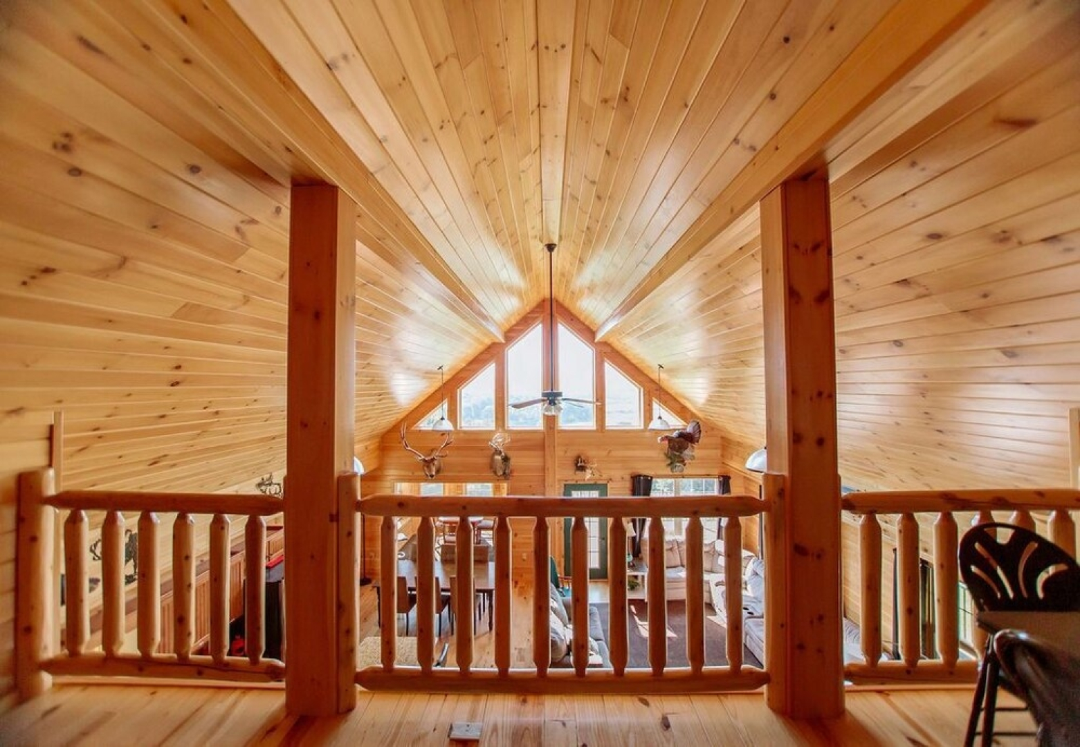 Zook Cabin See 4 States From THE Deck A+views