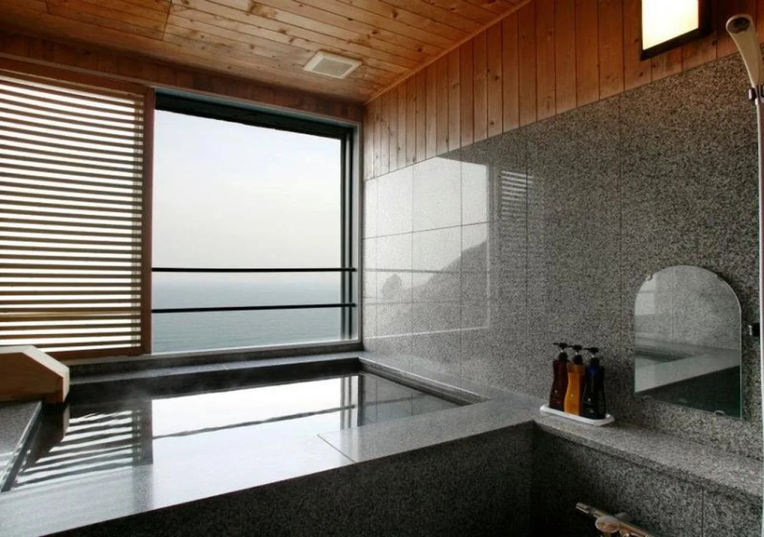 Hotel Neuschloss Otaru