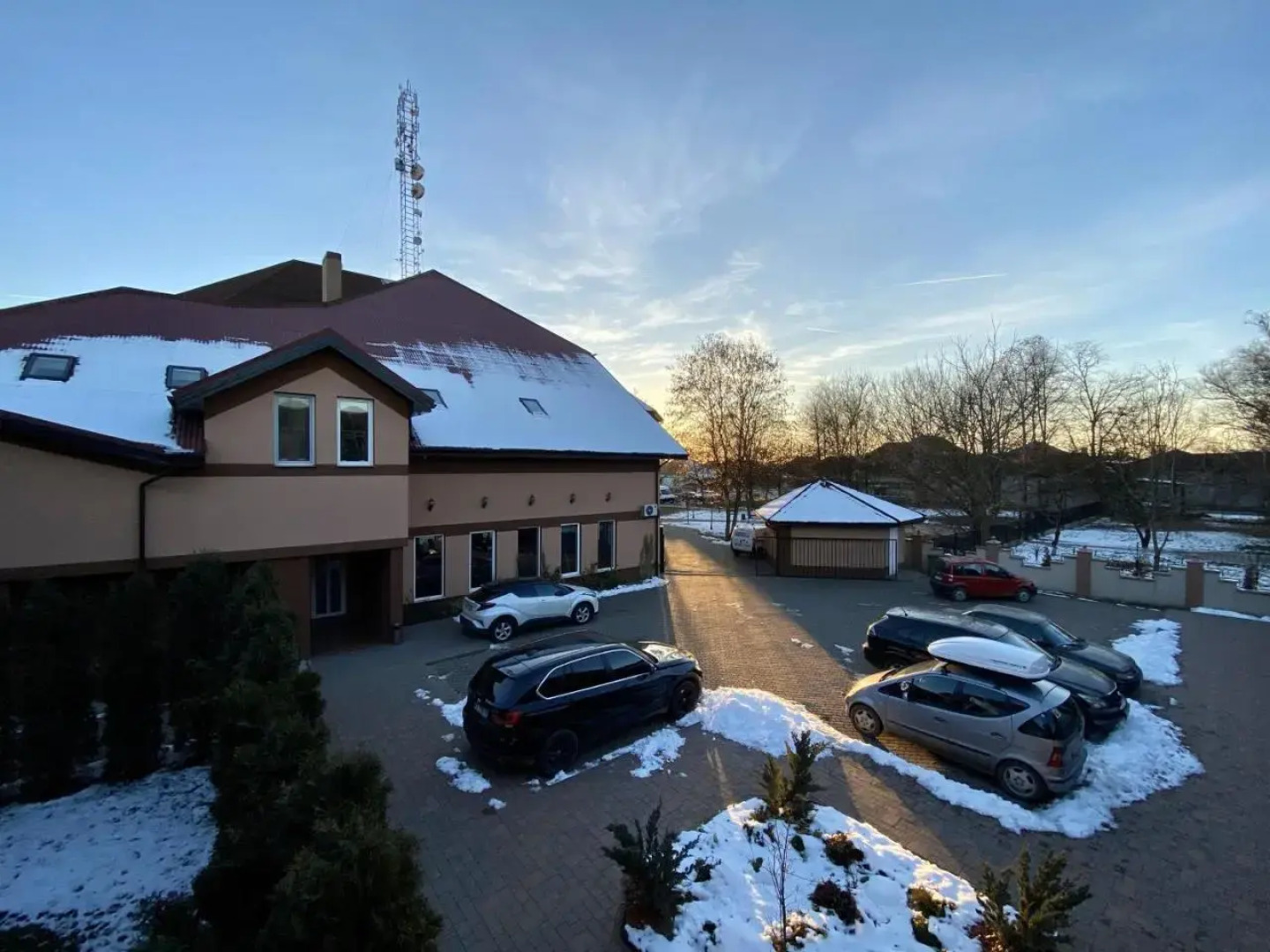 Sting Hotel & Event Palace