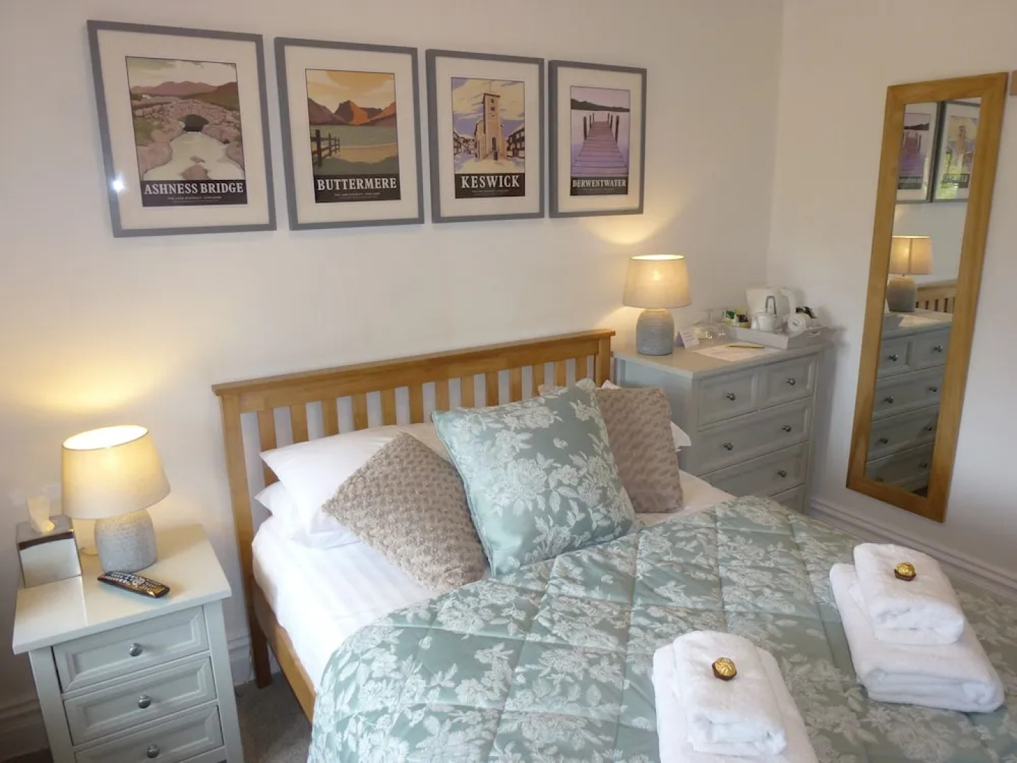 Lakeside Country Guest House