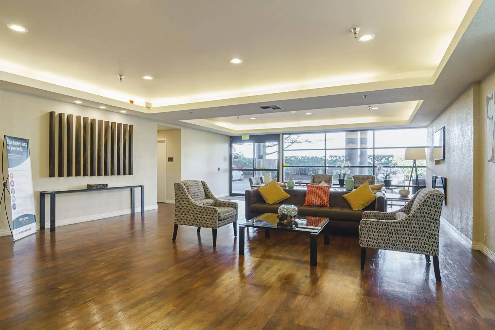 Comfort Inn & Suites Sea-Tac Airport