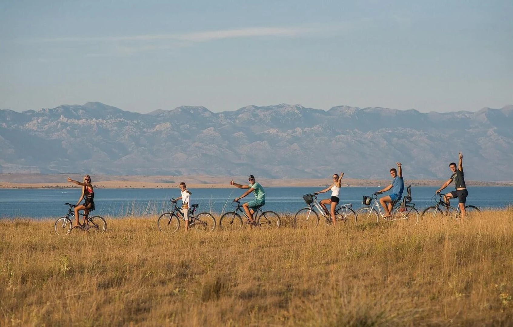 Amazing Home in Privlaka With 3 Bedrooms, Wifi and Heated Swimming Pool