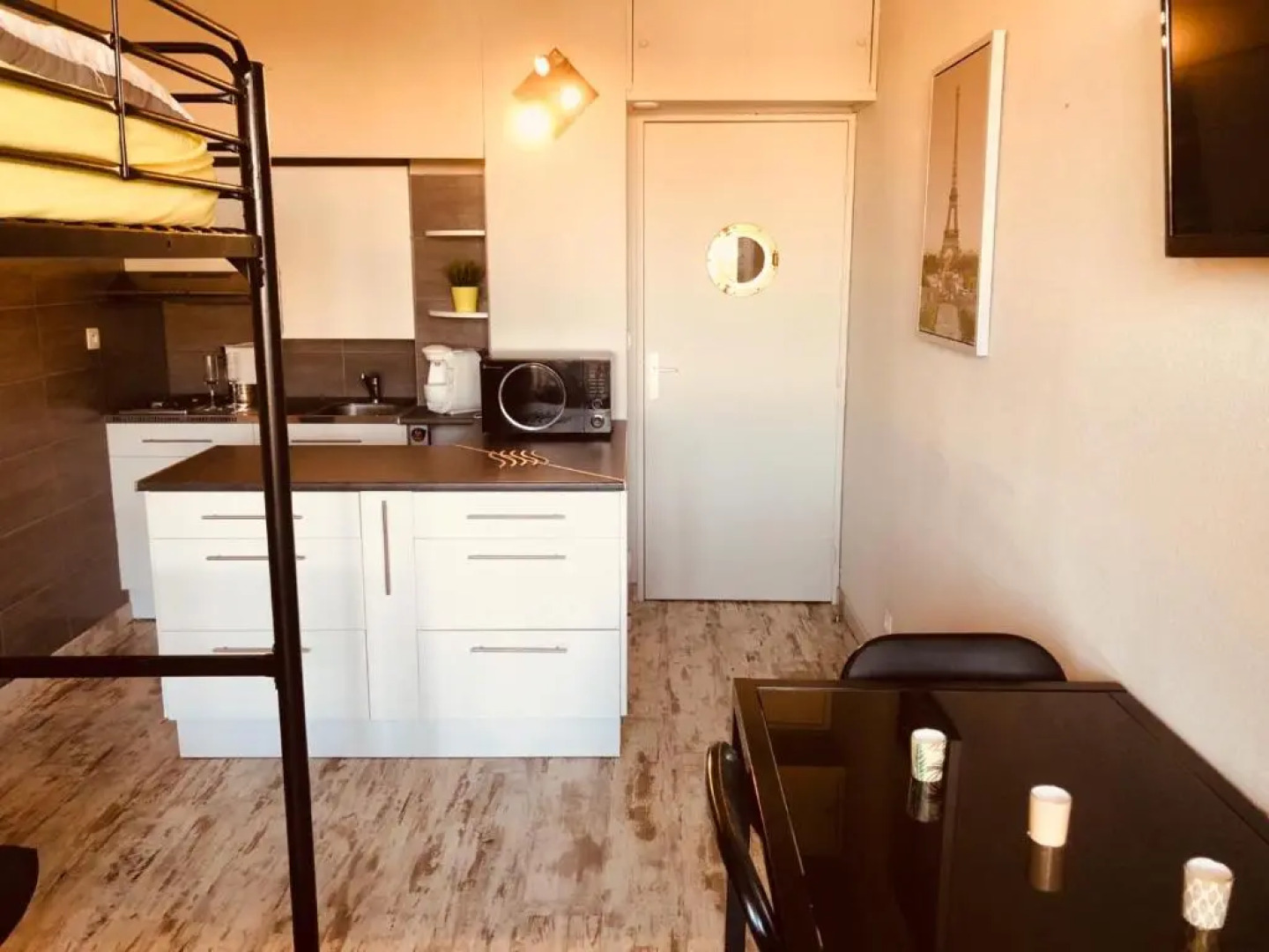 SEIGNOSSE PLAGES: Beau Studio équipé avec terrasse face aux dunes