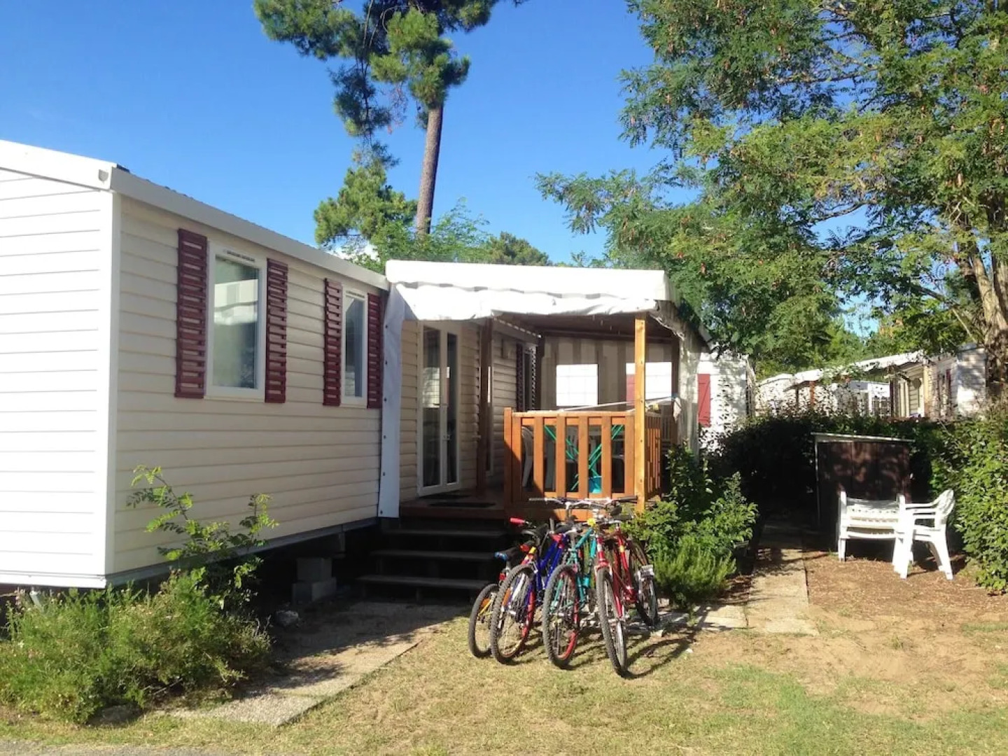 Bungalow With 3 Bedrooms in La Tremblade, With Shared Pool and Furnished Terrace - 2 km From the Beach