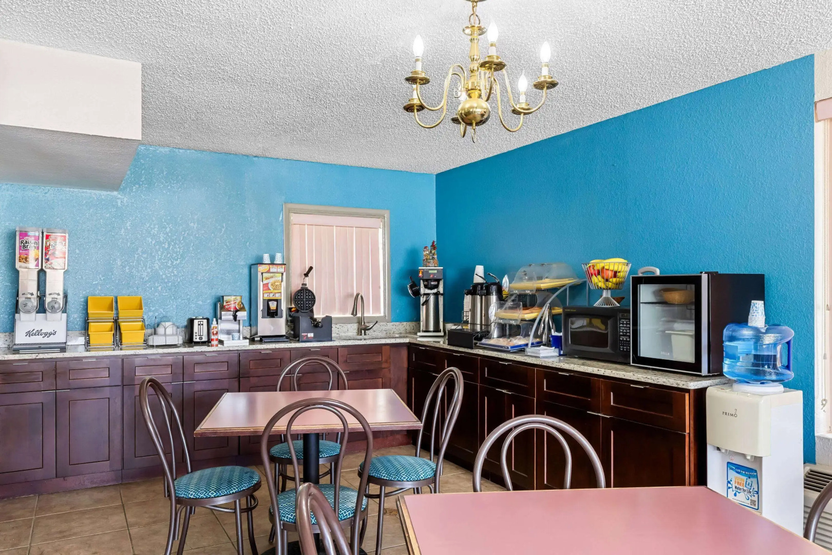 Days Inn by Wyndham Clayton