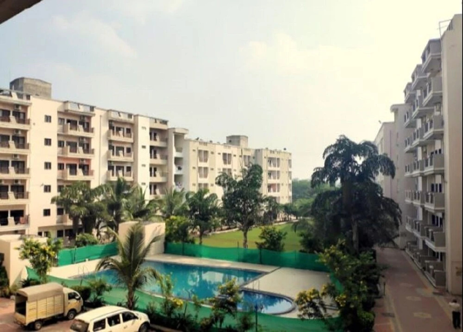 Sai Preet Service Apartment