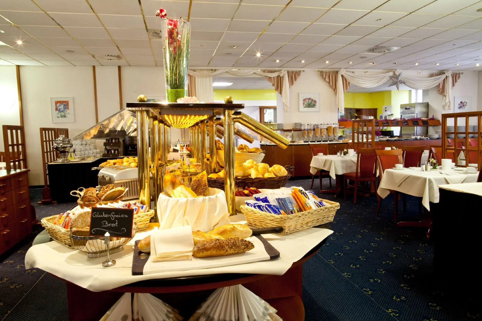 NOVINA HOTEL Südwestpark Nürnberg