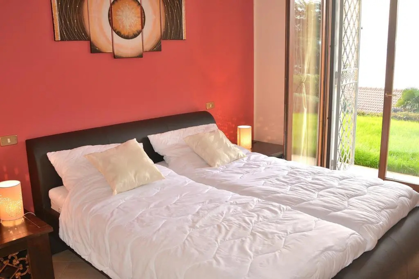 Villa Sybille With Pool And Lake View