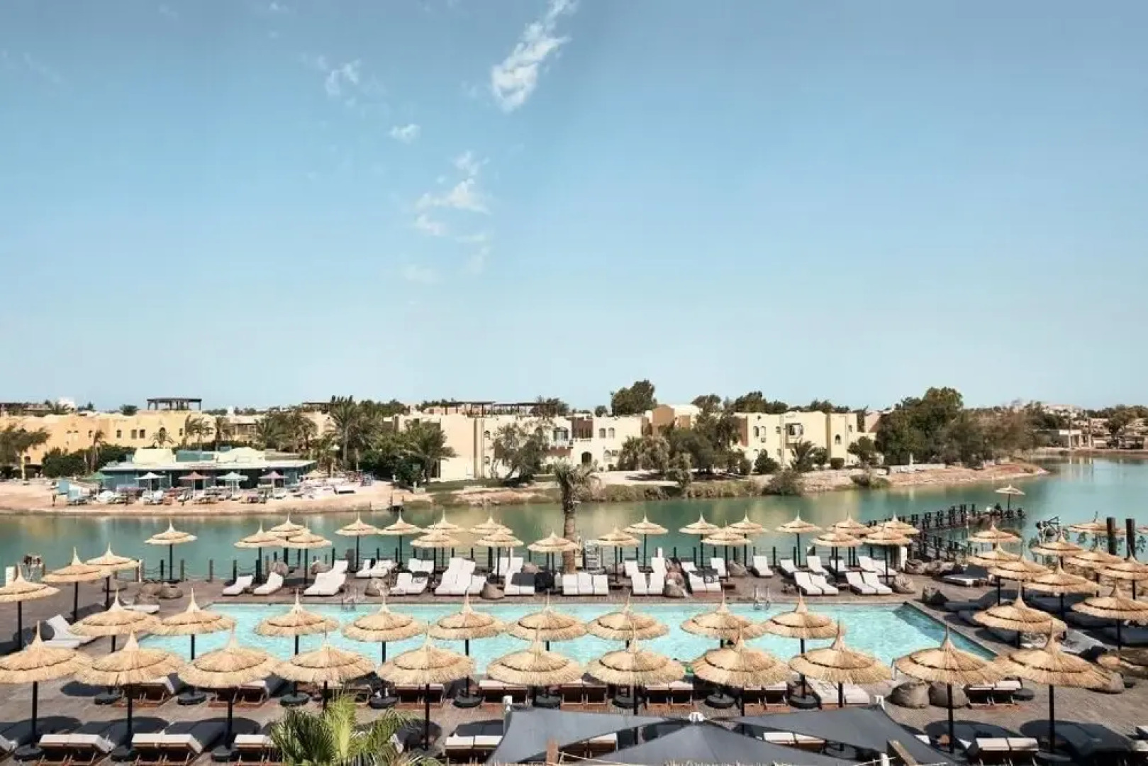 SkyWay  apartments El Gouna