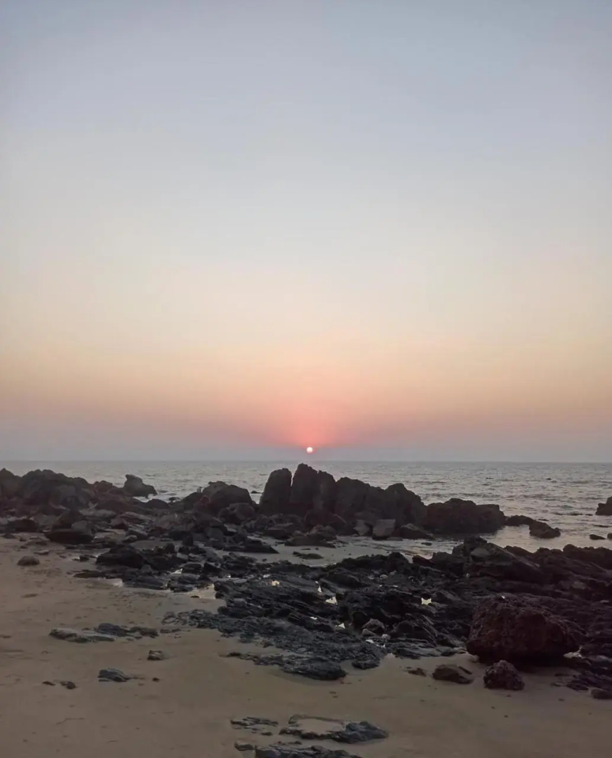 Goroomgo Om Ganesh Naik Cliff Side Guest House Goa
