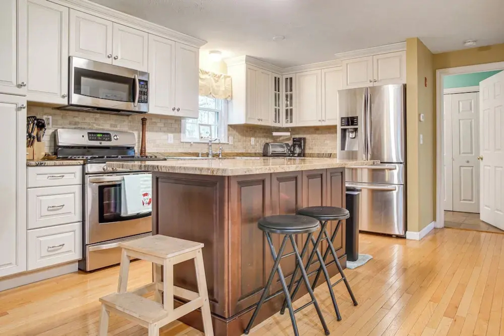 Beach & Lake Access: Home w/ Porch in Mashpee!