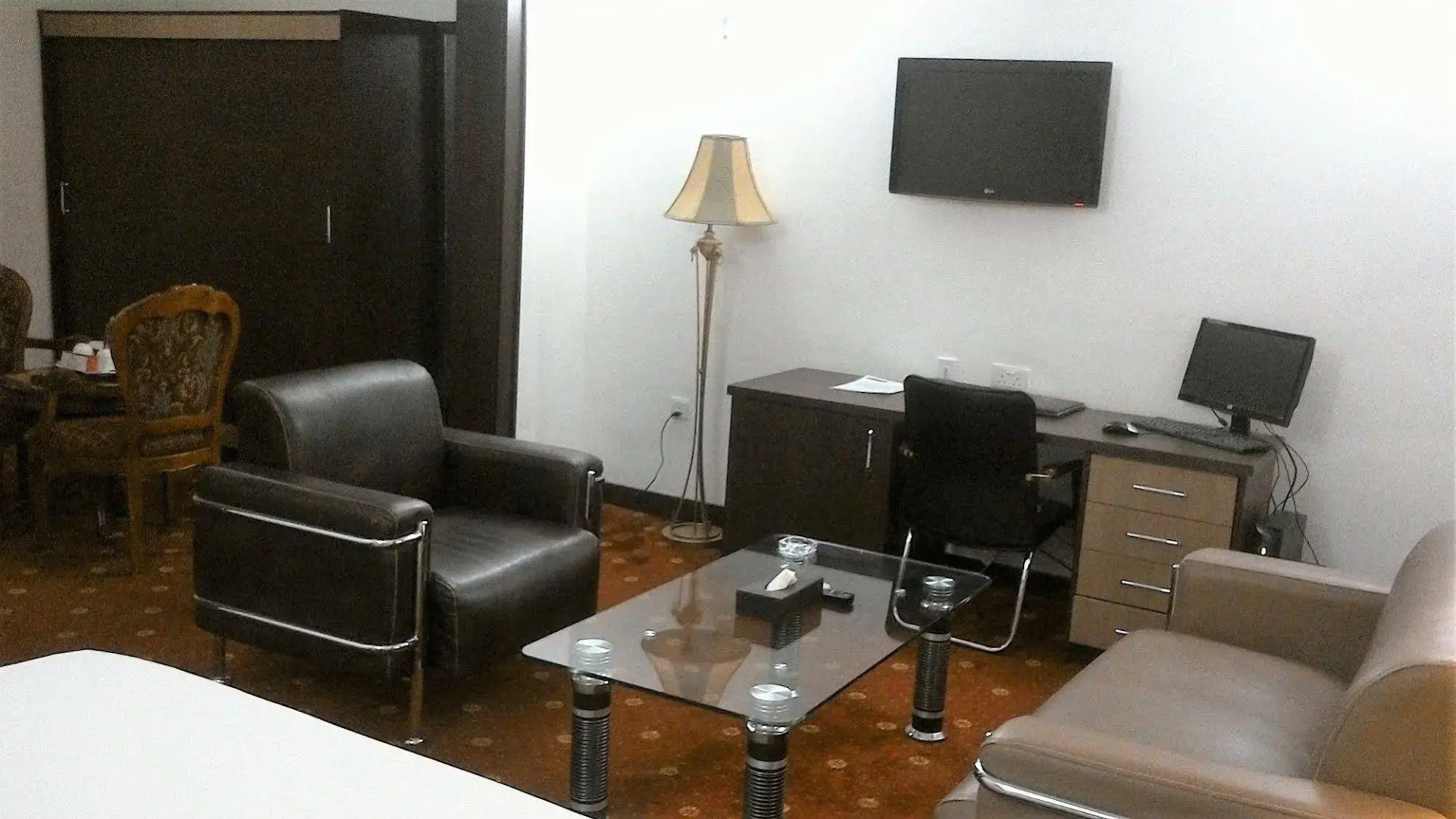 Immaculate Suites & Apartments