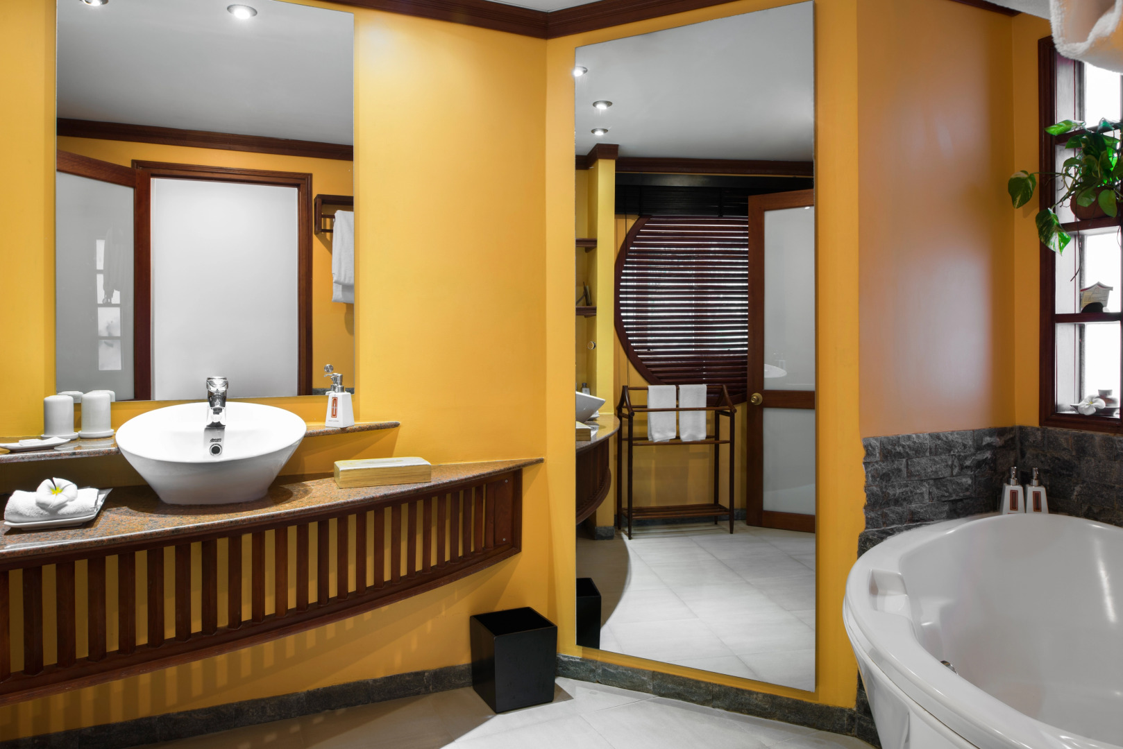 Victoria Hoi An Beach Resort & Spa