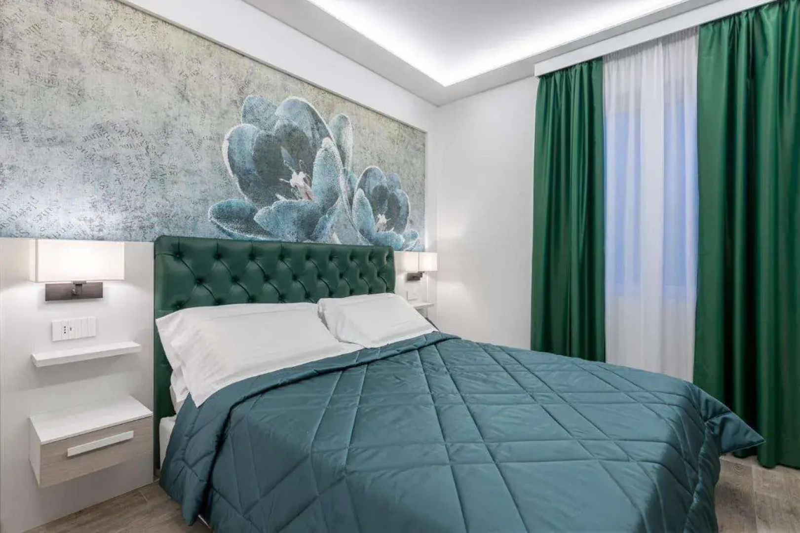 Petit Hotel