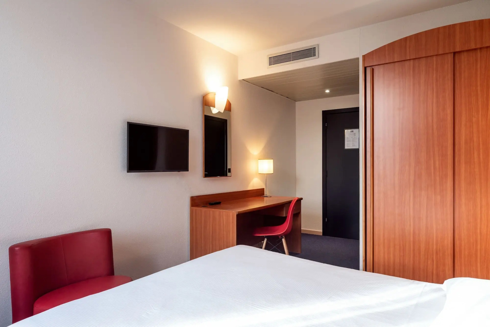 Aris Grand-Place Hotel