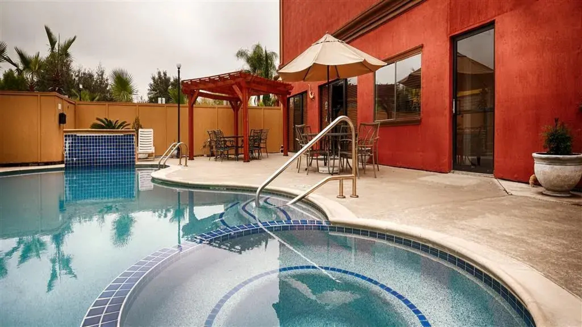 Wingate by Wyndham Humble/Houston Intercontinental Airport