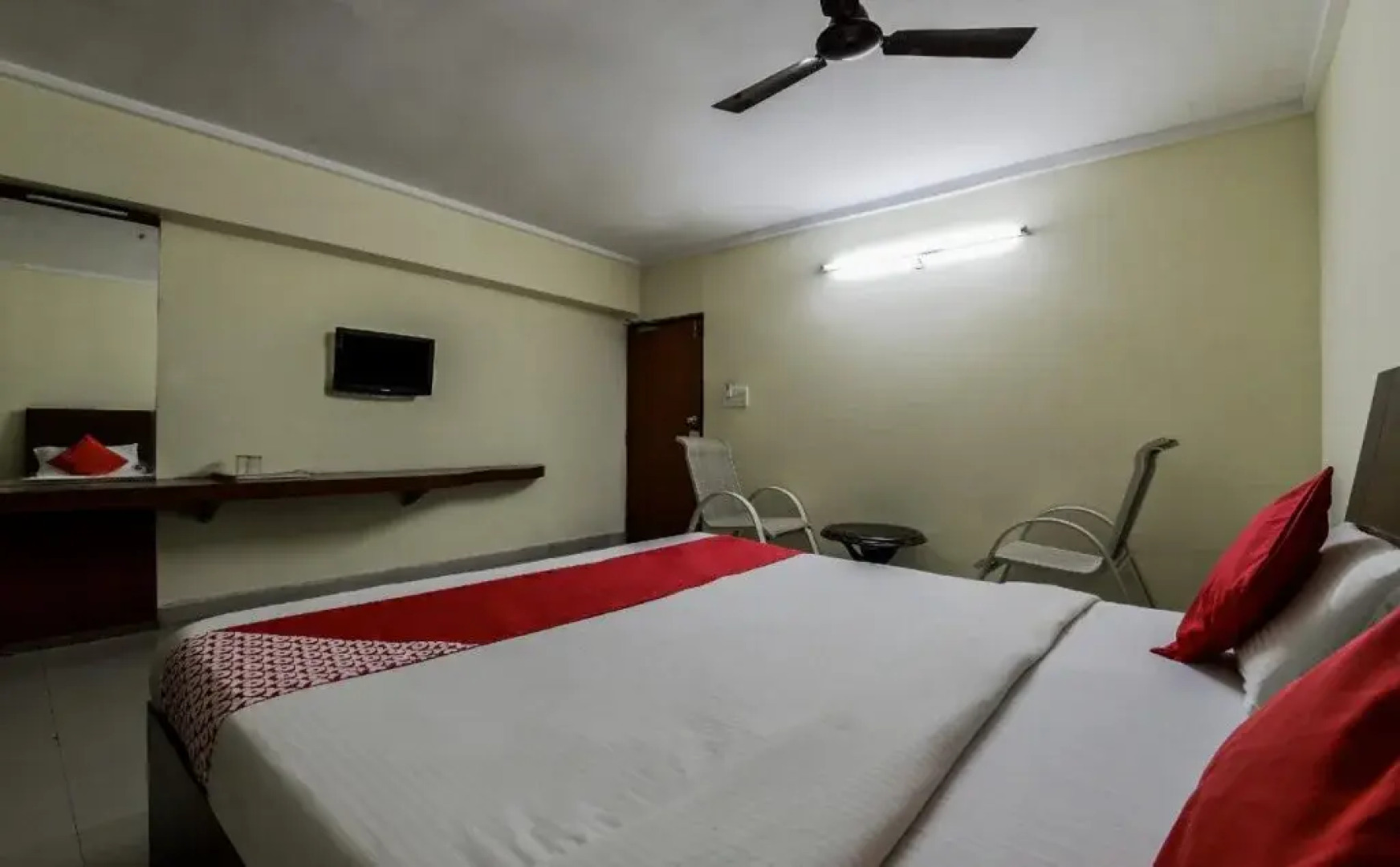 Hotel Zai Silverline Residency