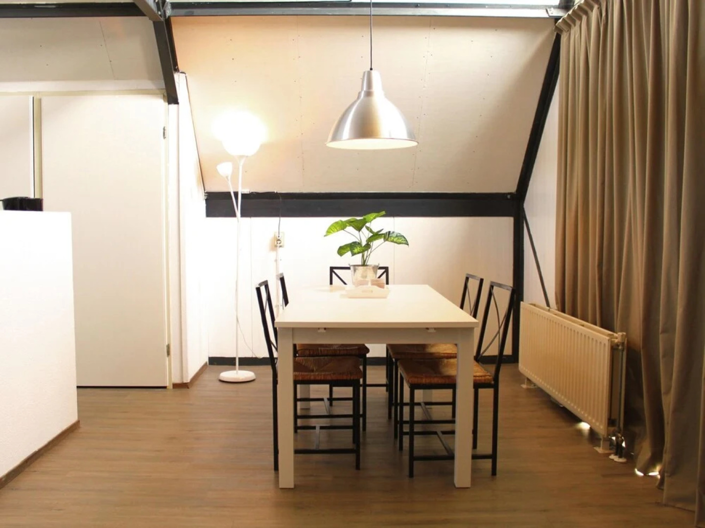 Cozy Furnished House With a Terrace, on a Little Beach