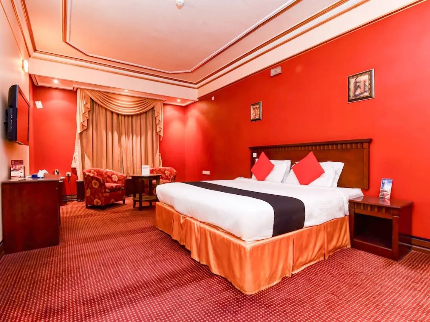 CAPITAL O 456 Almansour Grand Hotel