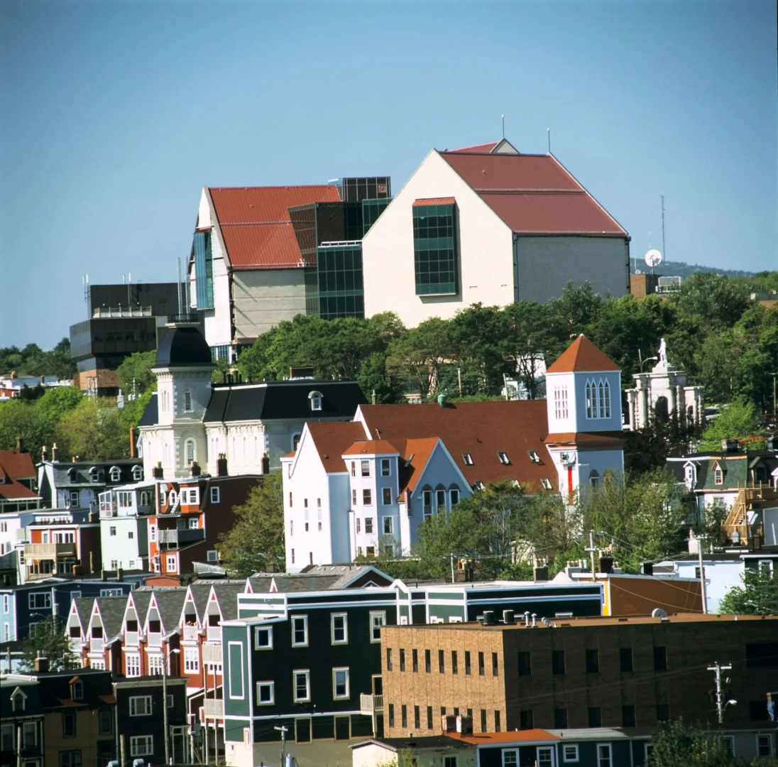 DoubleTree by Hilton St. John's Harbourview