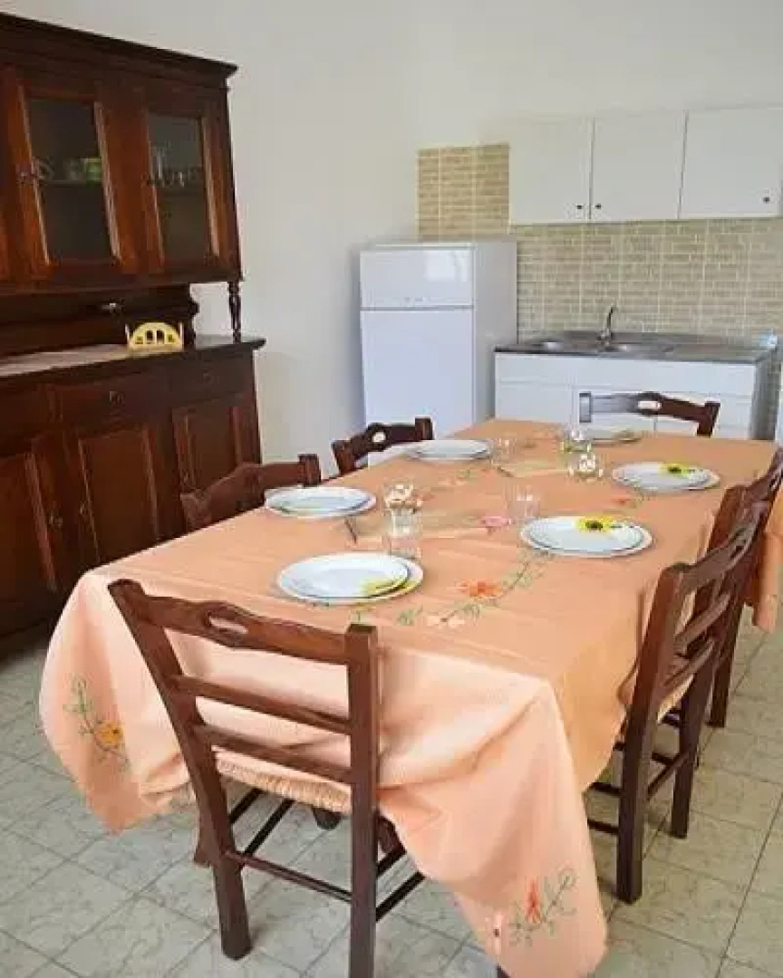 Sasinae - Villa Via N3