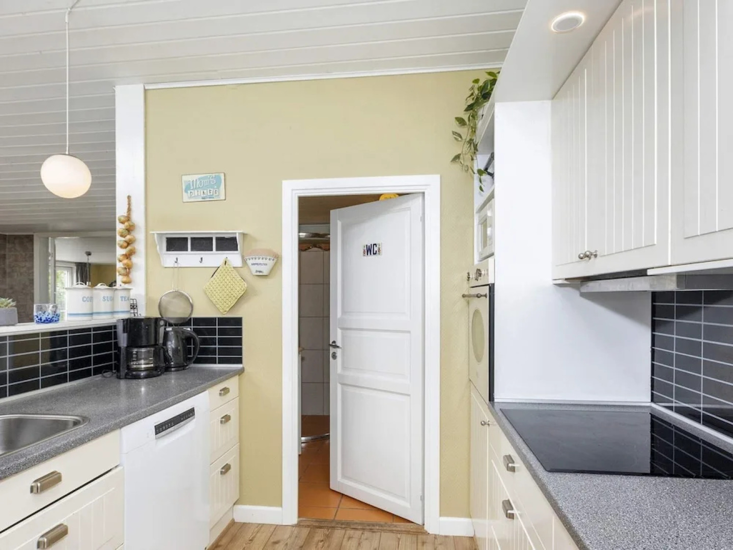 8 Person Holiday Home in Logstor-by Traum