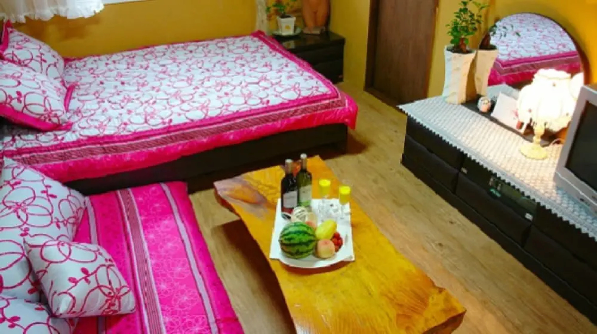 Muhari Red Roof Pension