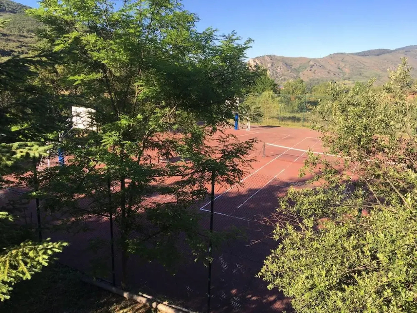 Apartment With 2 Bedrooms in Zorraquín, With Private Pool and Wifi Near the Slopes