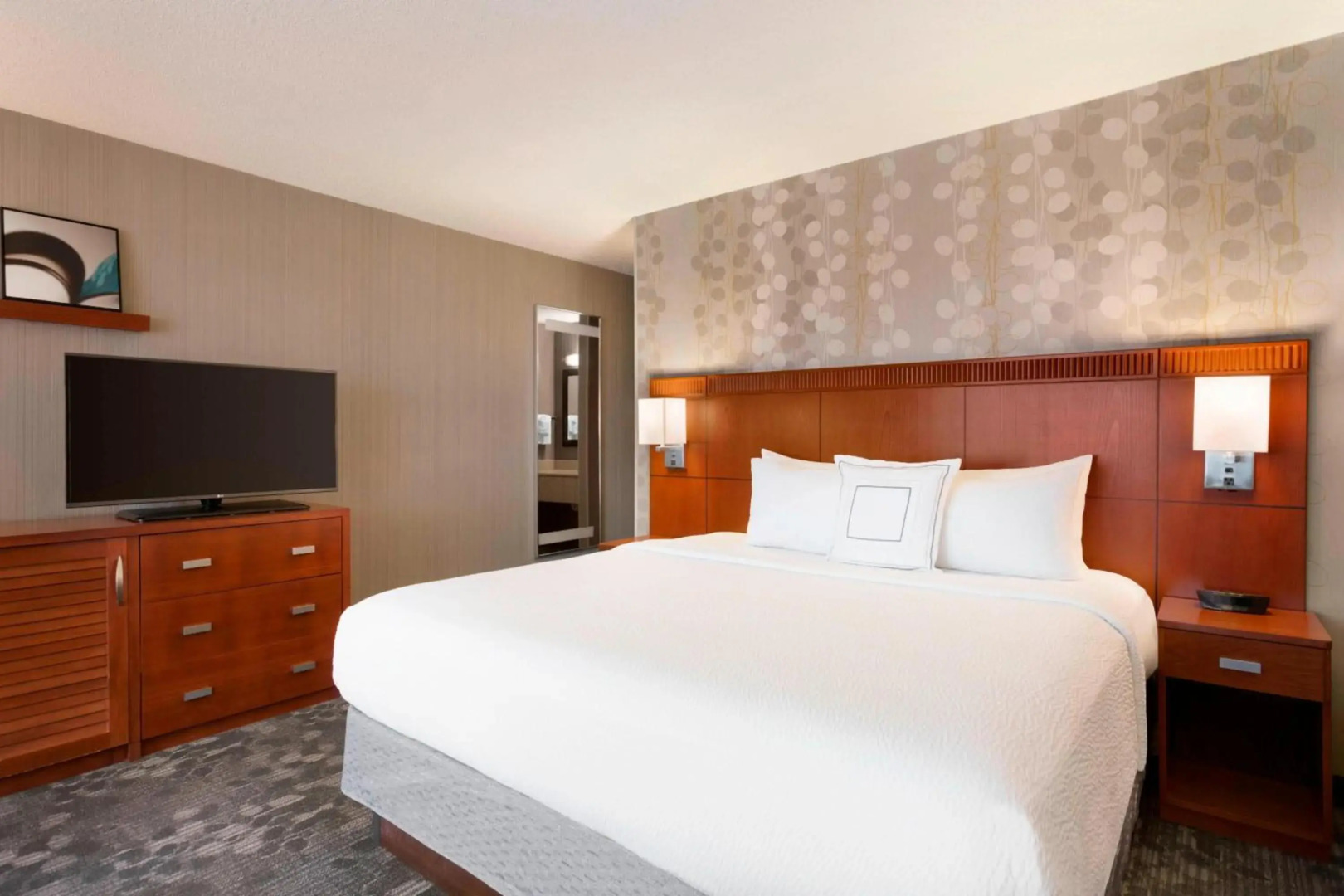 Courtyard Bloomington Normal