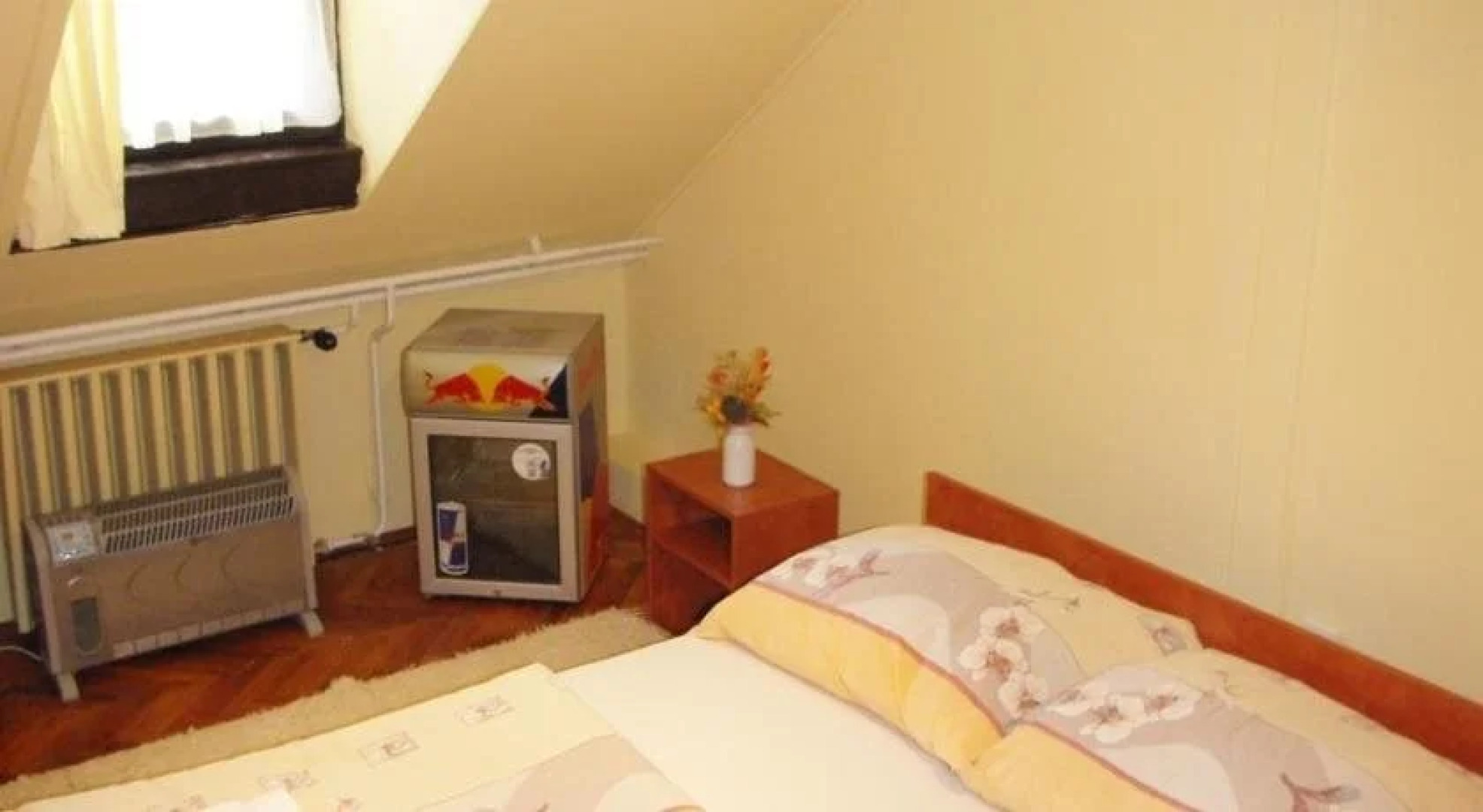 Thermal Kemping es Motel