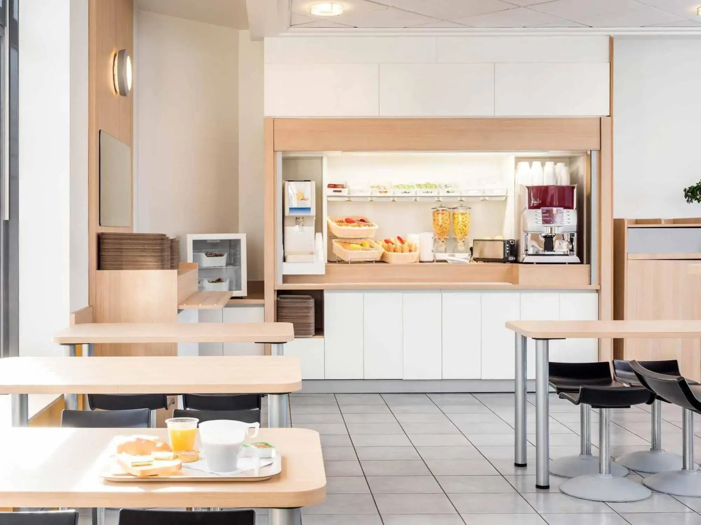 hotelF1 Paris Saint-Ouen - Marché aux Puces