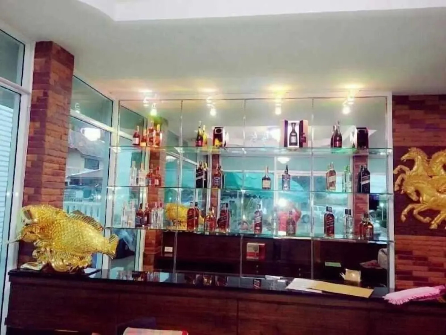 De-complex Apartment