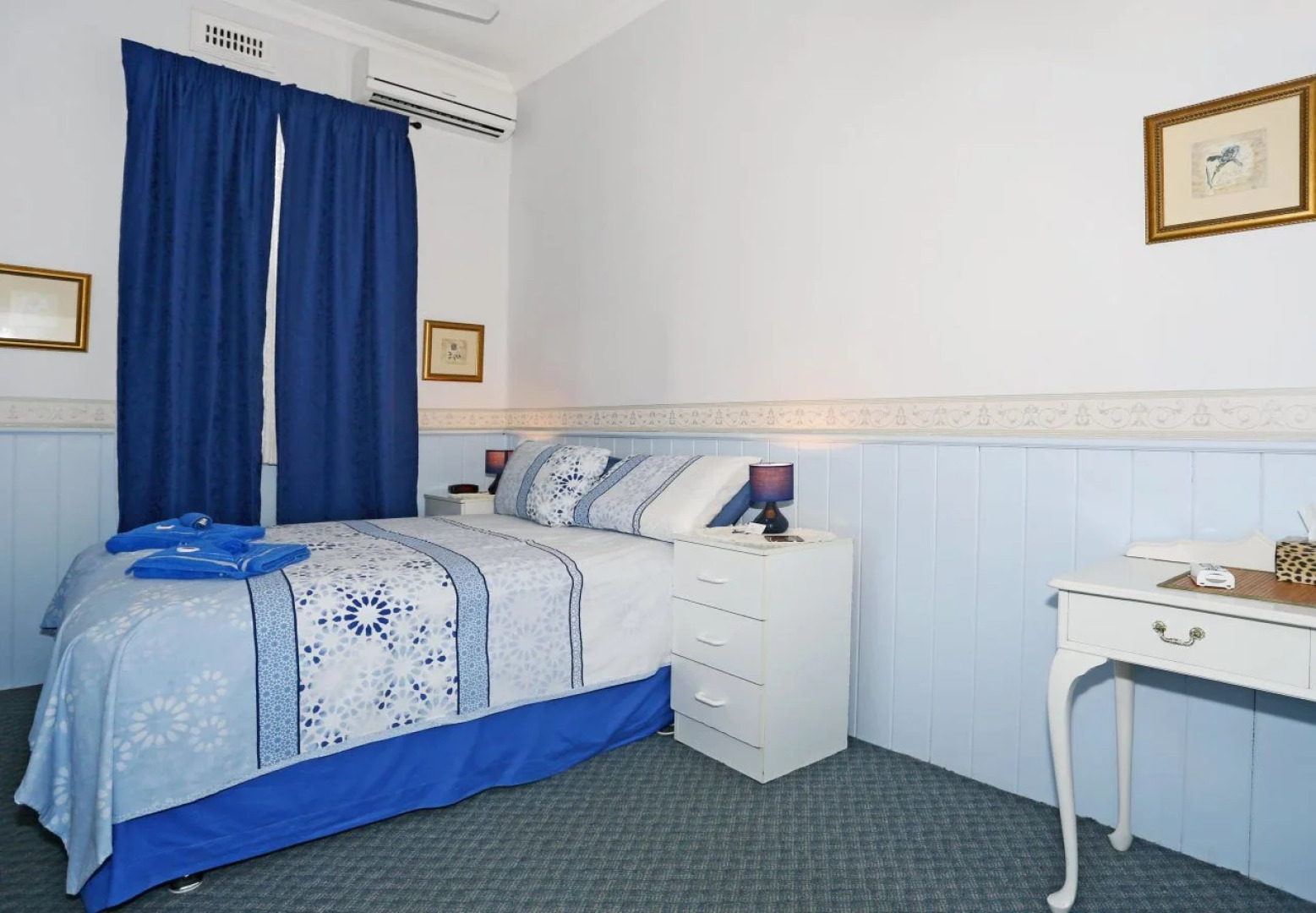 Jacaranda Guest House