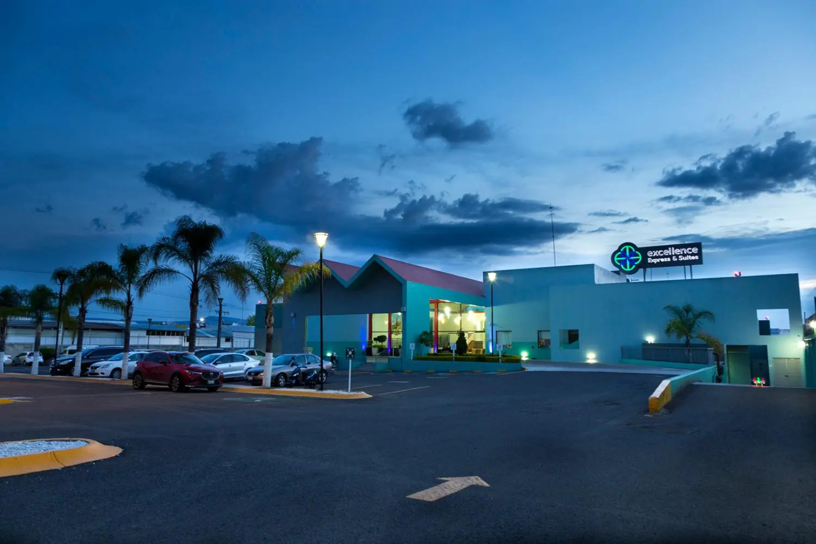 Excellence Express & Suites