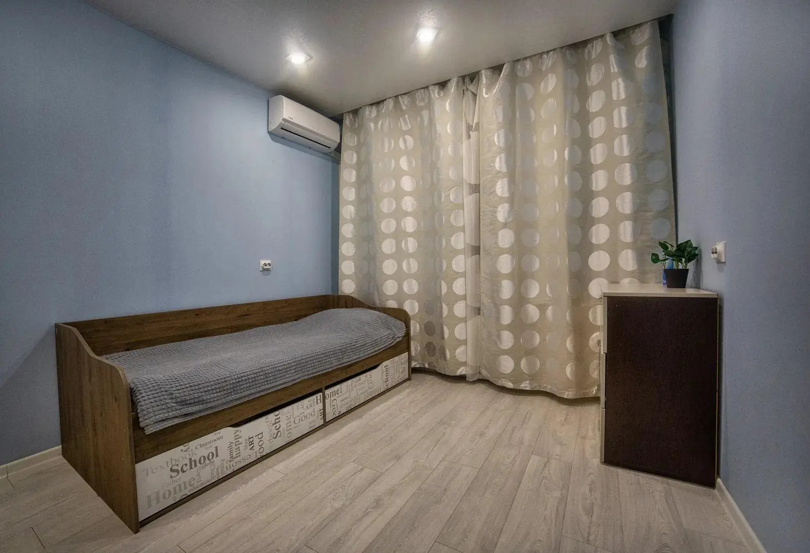 Апартаменты на улице Октябрьской Революции 40