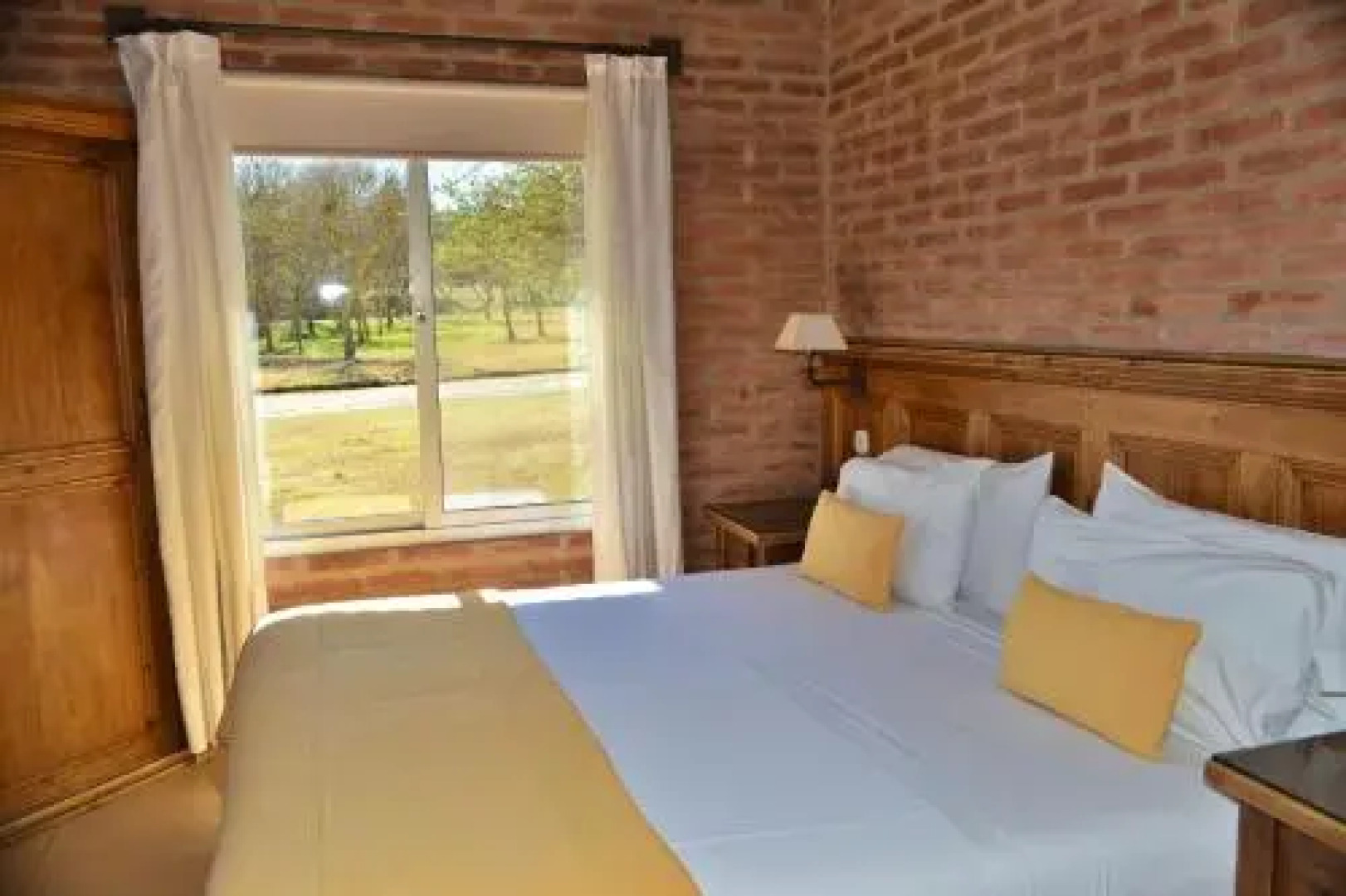 Arenas Blancas Cabañas & Suites