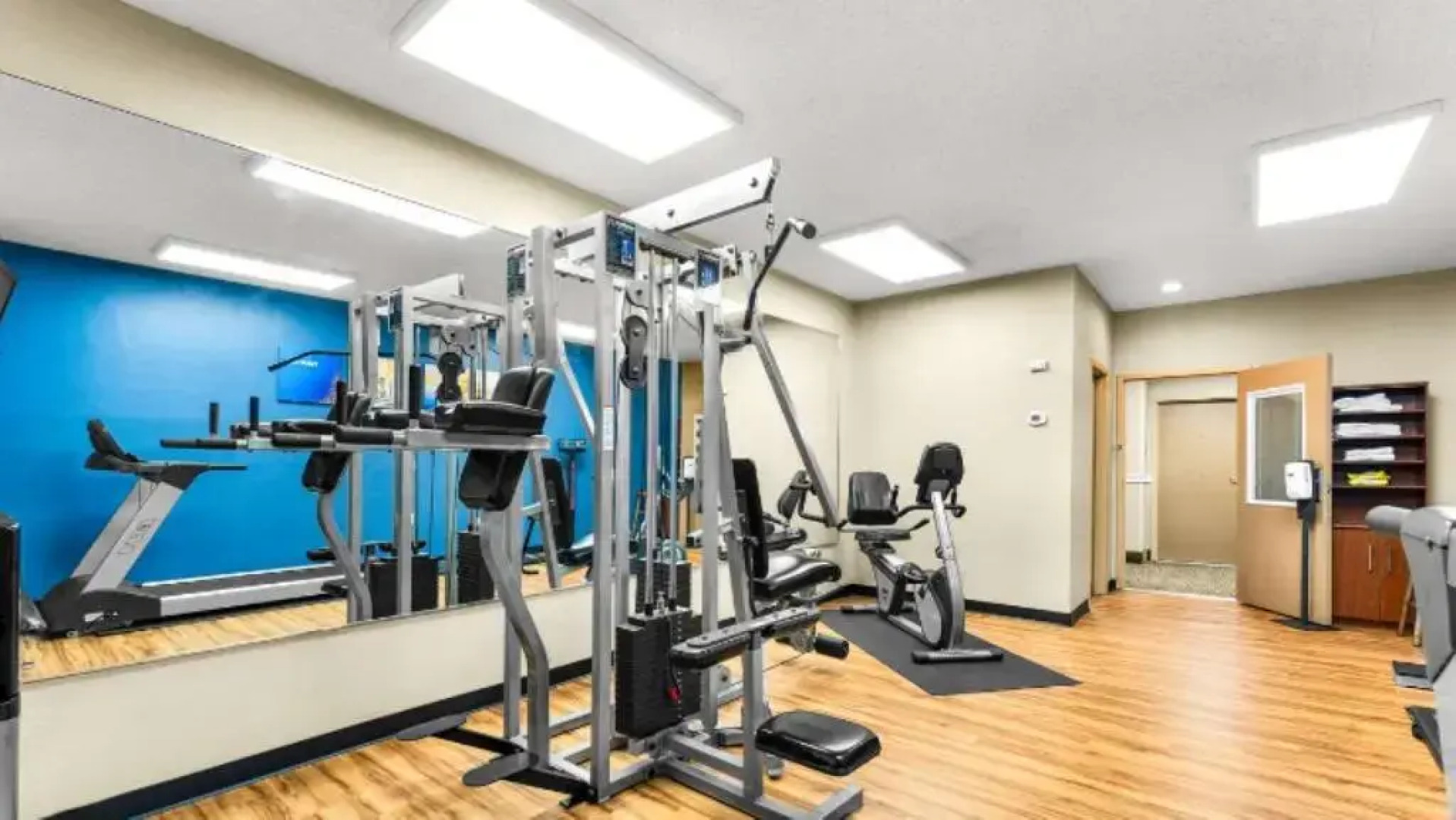 SureStay Plus by Best Western Reading North